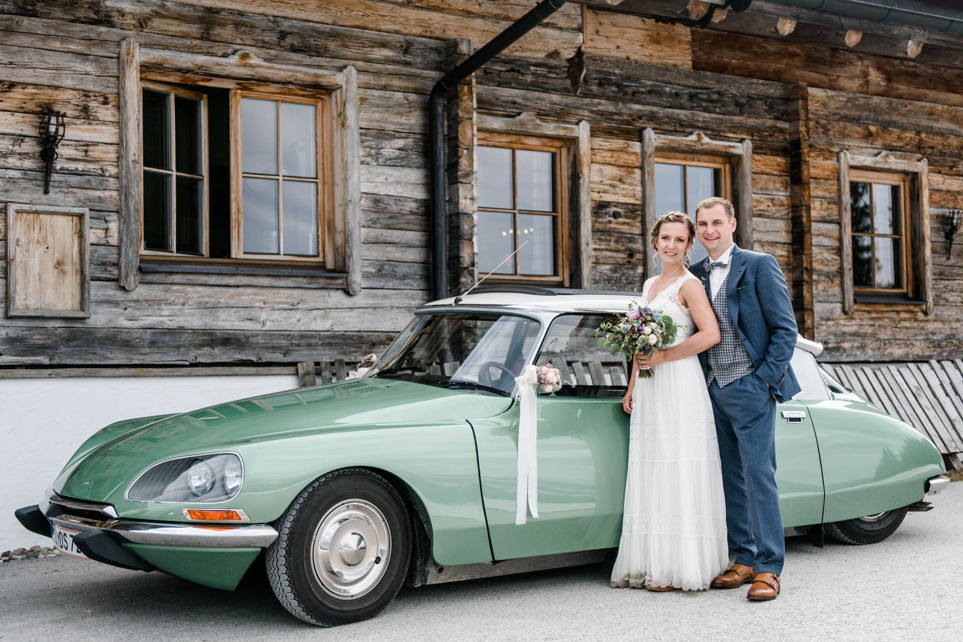 Hochzeit Im Mai Wunderschoner Tag Mit Schnee Auf Der Tanzbodenalm