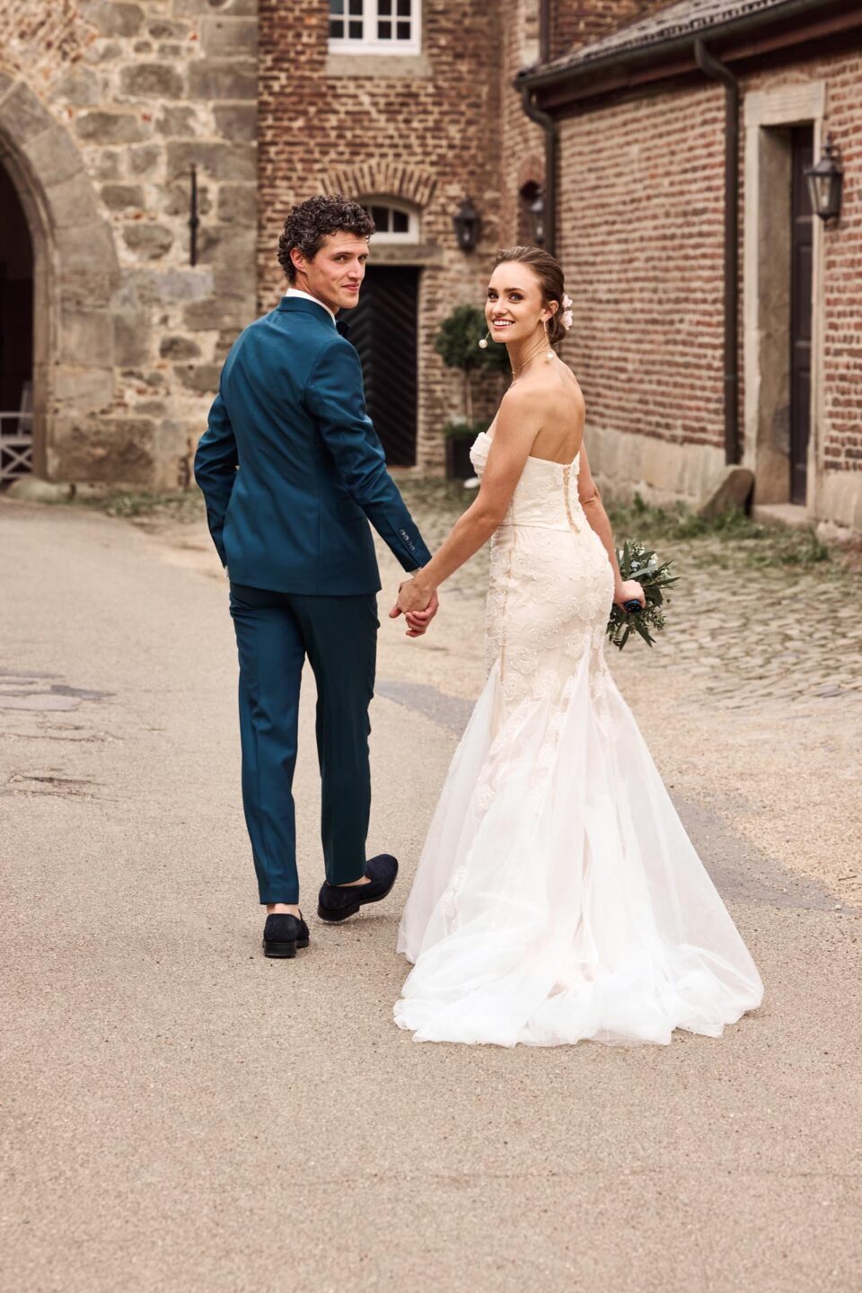 Meerjungfrauen Hochzeitskleid mit Schleppe